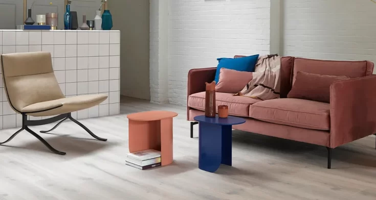 Woonkamer met een laminaten vloer