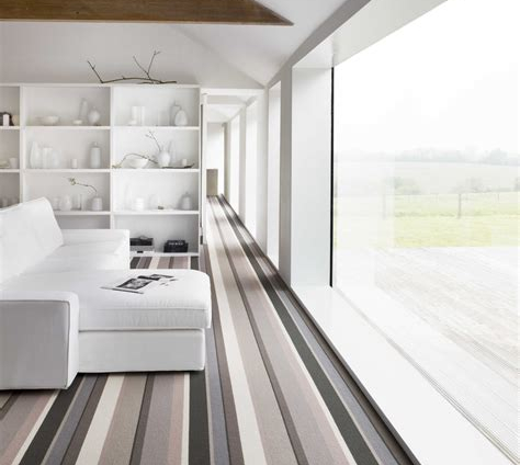 Moderne woning met een wollen vloerkleed