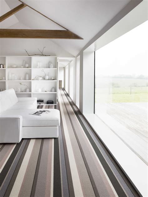 Moderne woning met een wollen vloerkleed