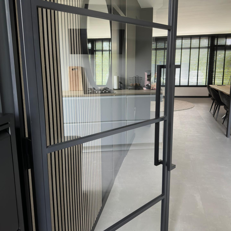 Woonkamer met een Cotap vloer